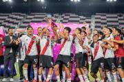 River gritó campeón en Miami y levantó la Messi Cup