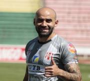 Villalba, el goleador del fútbol boliviano, se val del “Inde”