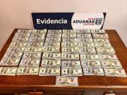 En Chile, hallan ocultos casi medio millón de dólares en el sistema de aire acondicionado de un bus proveniente de Bolivia