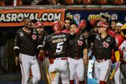 LVBP: Cardenales vapulea al Zulia y acecha la punta