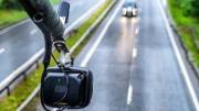 Cómo identificar una cámara de velocidad por una pista clave en el pavimento