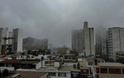 ¿Y el sol? Lima amanece con densa neblina y bajas temperaturas