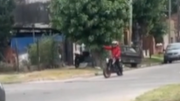 La Matanza: se resistió a que le roben la moto, le dispararon y se salvó de milagro