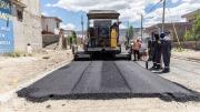 Avanza la pavimentación de calles en barrio San Cayetano