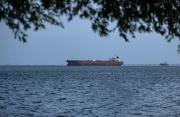 Bloomberg: Venezuela cerraría pozos petroleros por depósitos llenos y bloqueo de buques
