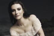 Laura Pausini presenta lista de canciones de su nueva producción