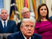 Trump recurre a distorsiones para apoyar su campaña de presión sobre Venezuela