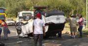 Al menos tres heridos luego de que vehículo diera un vuelco de campana tras ser impactado por otro auto