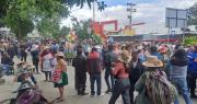 Vecinos marchan en Cochabamba en contra del decreto 5503