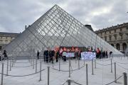 El Louvre vuelve a abrir sus puertas tras fin de la huelga