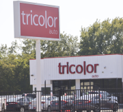 De red de apoyo para inmigrantes a trama criminal: esto es lo que se sabe de la bancarrota ficticia de Tricolor Auto en EEUU