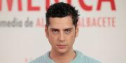 El actor y cineasta español Eduardo Casanova anuncia que tiene VIH