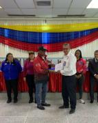 Funcionarios reciben honores por gestión de evidencias y desarme