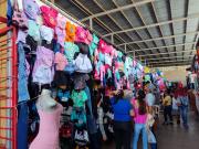 El comercio victoriano se reactiva con paso cauteloso en Navidad