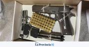 Allanamiento en Rawson: secuestraron armas, municiones y drogas