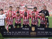 Estudiantes de La Plata campeón del Trofeo de Campeones 2025: llegó a las 19 estrellas, alcanzó a Vélez en el historial y puede sumar otras dos