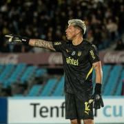 El emotivo mensaje de despedida de Brayan Cortés y el experimentado meta que suena fuerte en Colo Colo