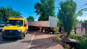 Mendoza: un joven murió tras desprenderse el acoplado de un camión