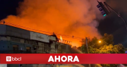 Reportan incendio de gran magnitud en Estación Central: 17 compañías de Bomberos trabajan en el lugar