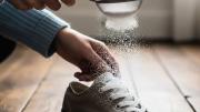 Espolvorear azúcar adentro de los zapatos: por qué recomiendan hacerlo y para qué sirve