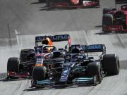 Red Bull y Mercedes Benz: Hecha la ley, hecha la trampa