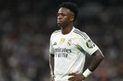 Vinicius cierra su año entre críticas y silbidos del Bernabéu