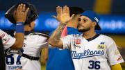 Magallanes se impuso a Tiburones con un jonrón clave de Renato Núñez