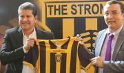 Eduardo Villegas fue presentado como nuevo entrenador de The Strongest