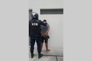 Detuvieron a un hombre con pedido de captura tras un intento de ingreso a una vivienda en barrio Almirante Brown