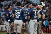 Navieros no pudieron ante Leones en el último de la serie