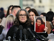 Víctimas de Epstein piden al Congreso que garantice que el Departamento de Justicia publique todos los archivos