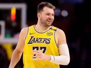 Alarma en los Lakers: Luka Doncic en duda tras sufrir una contusión en la pantorrilla
