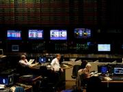 Para saltear el cepo, empresas aprovechan el boom de bonos argentinos para tener acceso a dólares