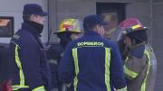 Bomberos intervino en escape de amoníaco en fábrica de congelados; un trabajador sufrió quemaduras en vías respiratorias