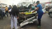 Combi y bus de transporte público chocaron violentamente en el Cercado de Lima: accidente dejó al menos 7 heridos