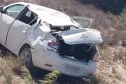 Se salvaron de milagro: un padre y su hijo salieron heridos luego de que su auto volcara en Ruta 56