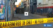 Hombre muere en la vereda tras ser apuñalado al interior de bar en Recoleta: atacante huyó del lugar