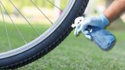 ¿Qué pasa si rocío con vinagre las ruedas de la bicicleta?