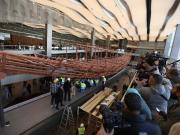 Están reconstruyendo en público la barca solar del faraón egipcio Keops