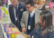 SERNAC y SernamEG fiscalizan venta de juguetes en Puerto Natales