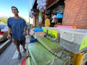 A Bs. 400 la hoja de hallaca frente a Plaza El Cónsul