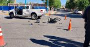 Choque en Albardón: un motociclista terminó hospitalizado tras un violento impacto con una camioneta