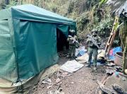 Ejército desmantela campamento de minería ilegal en Loja cerca del Parque Nacional Podocarpus