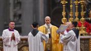 El papa León XIV celebró su primera misa de Navidad en el Vaticano