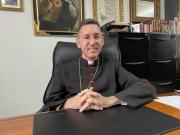 Para monseñor Eduardo Castillo, el verdadero sentido de la Navidad va más allá del consumismo y se centra en la reconciliación, la fe y el encuentro familiar