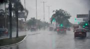 Nochebuena bajo lluvia y tormentas: Rigen alertas meteorológicas e hidrológicas en cinco departamentos