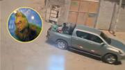 Caen 'Los Grinch de la Navidad' luego de robar una camioneta llena de canastas navideñas para fin social