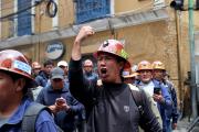 La COB mantiene protestas contra retiro de subvención a combustibles