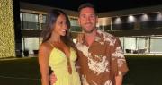 Antonela Roccuzzo y Messi sorprenden con postal navideña
