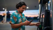 Descuentos en combustibles con apps: cómo acceder al beneficio en verano 2026